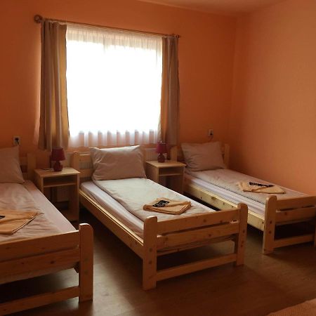 Bicsak Apartman Appartement Joseni Buitenkant foto